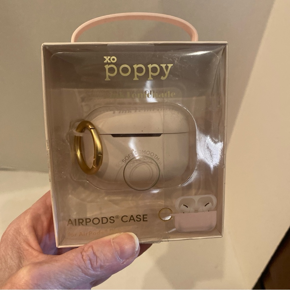 Soft Pink AirPods Case